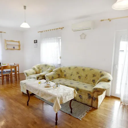 With Wifi - 22353 * Umag