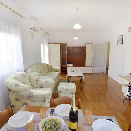 With Wifi - 22353 Apartamento *