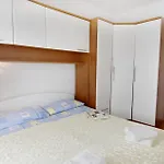 With Wifi - 22353 Appartement